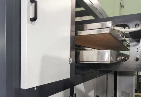 PLC Transparent Fruit Box Pressure Thermoforming Machine